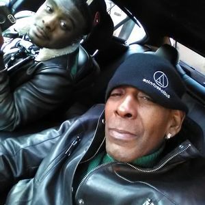 Meet your Posher, Robert